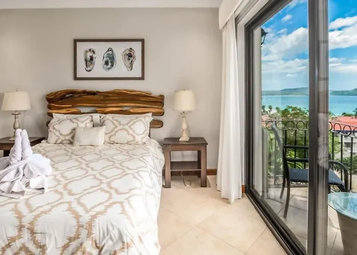 Elegant Oceanview With Spacious Open-concept Floor Plan And Inviting Design Сasa de vacaciones Playa Flamingo