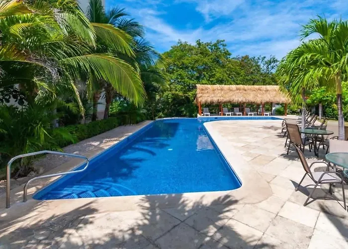 Elegant Oceanview With Spacious Open-concept Floor Plan And Inviting Design